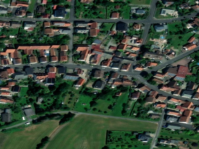 Mehrfamilienhaus in Poppenroth