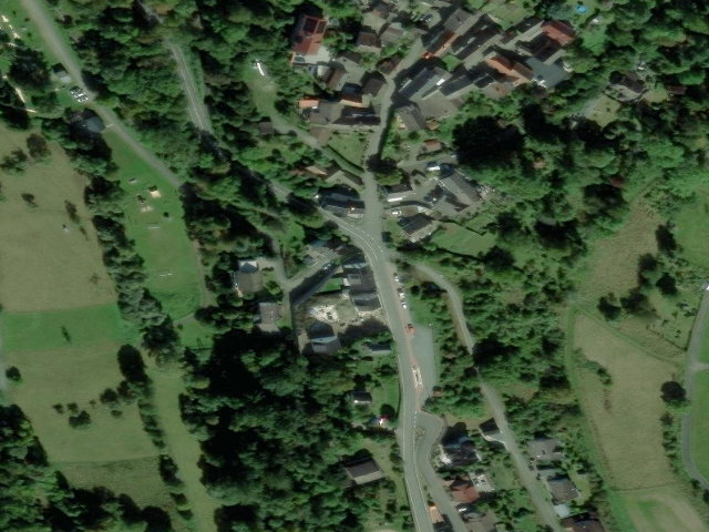 Doppelhaushälfte in Weilrod, Neuweilnau
