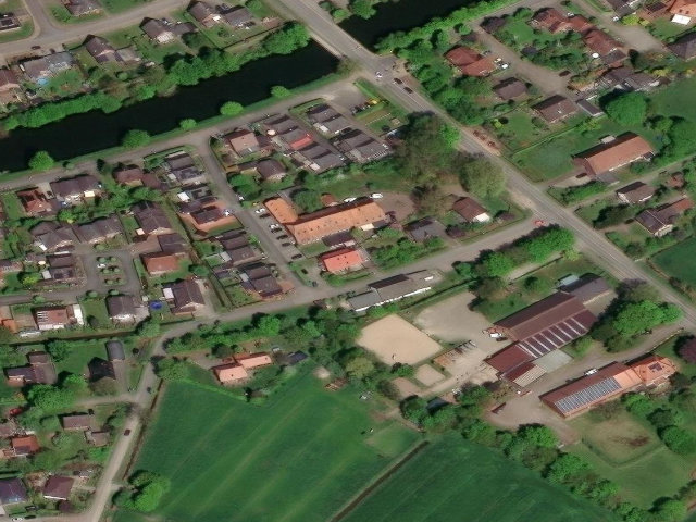 Doppelhaushälfte in Berne, Campe