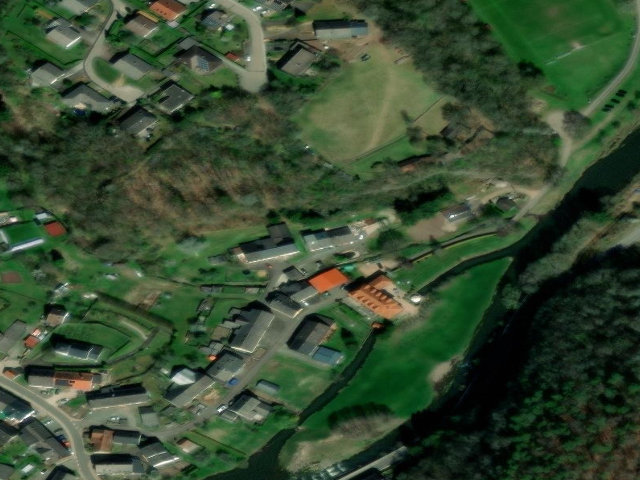Doppelhaushälfte in Nohen