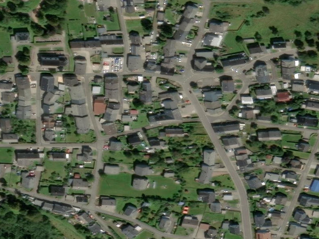 Wohn-/Geschäftshaus in Geisfeld