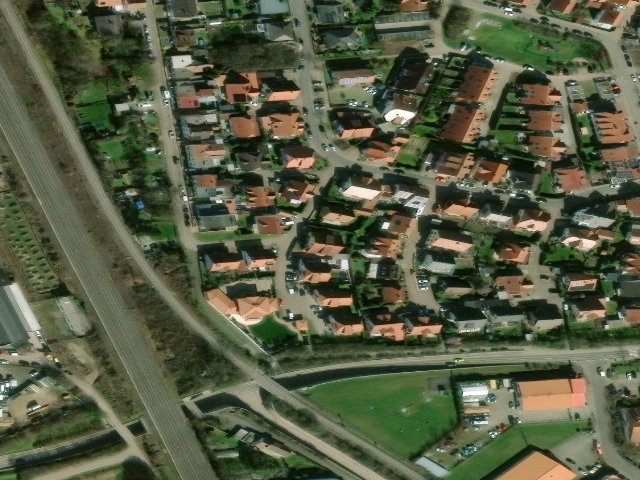 Doppelhaushälfte in Osthofen