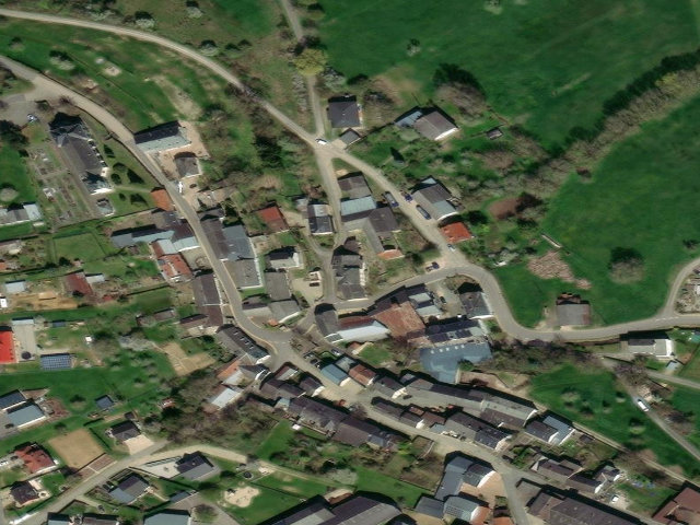 Wohn- und Geschäftshaus in Welschbillig