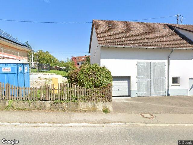 Zwangsversteigerung: Wohnung in 2-Familienhaus in Frittlingen