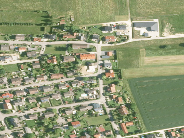Mehrfamilienhaus in Bibertal