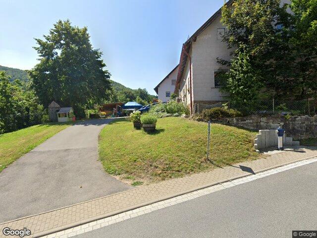 Zwangsversteigerung: Wohngebäude in Heiligenstadt, Burggrub