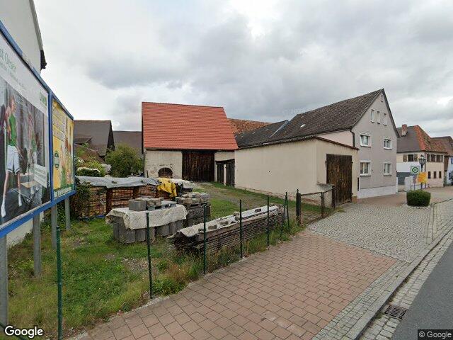 Zwangsversteigerung: Nadelwald in Höchstadt