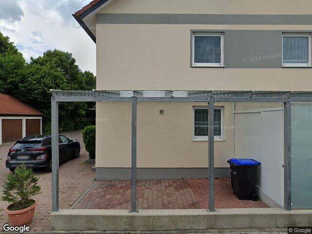 Zwangsversteigerung: Doppelhaushälfte, Garage, Kfz-Stellplatz in Königsbrunn