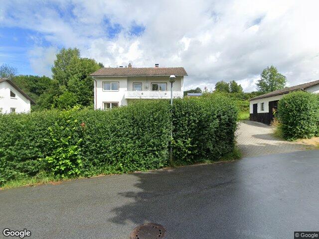 Zwangsversteigerung: Zweifamilienhaus in Zwiesel
