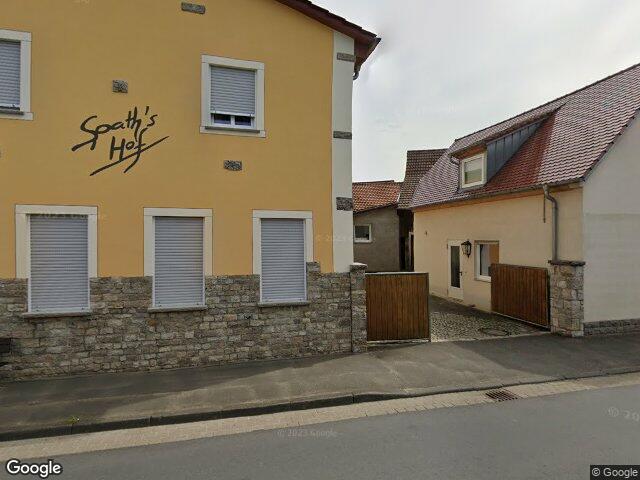 Zwangsversteigerung: Einfamilienhaus in Wiesentheid, Geesdorf