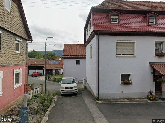 Zwangsversteigerung: Einfamilienhaus, siehe Beschreibung in Marktrodach, Unterrodach