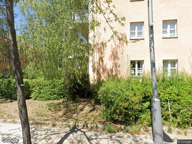 Zwangsversteigerung: Eigentumswohnung (1 bis 2 Zimmer), beide 1/2 Anteile in Berlin, Zehlendorf