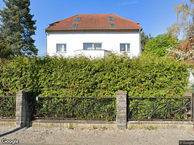 Zwangsversteigerung: Wohngebäude mit zwei Wohneinheiten in Berlin, Köpenick