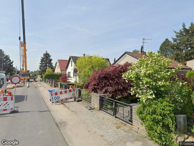 Zwangsversteigerung: Einfamilienhaus in Berlin, Alt-Glienicke
