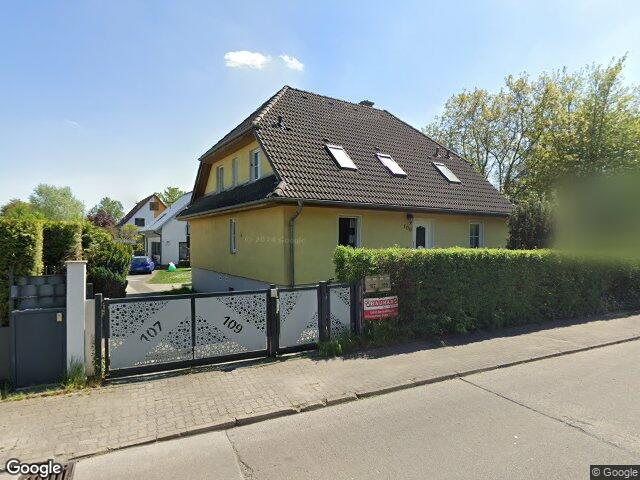 Zwangsversteigerung: Einfamilienhaus in Berlin , Pankow