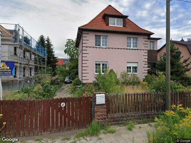 Zwangsversteigerung: Zweifamilienhaus in Berlin , Weißensee