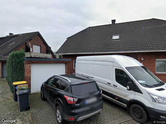 Zwangsversteigerung: Garage, Doppelhaushälfte in Holzwickede