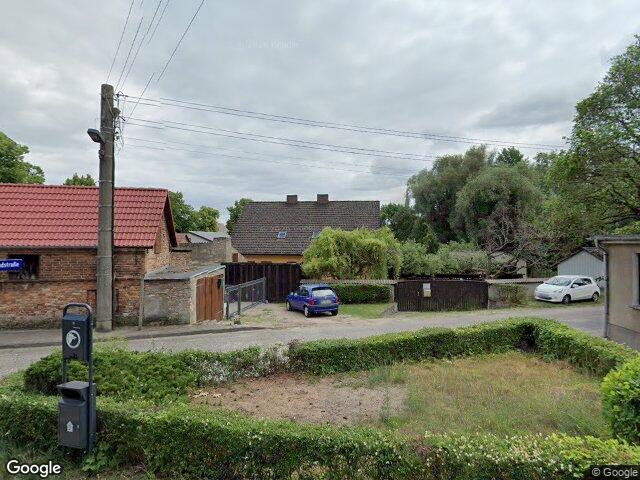 Zwangsversteigerung: Einfamilienhaus, Garage in Bad Freienwalde OT Hohensaaten