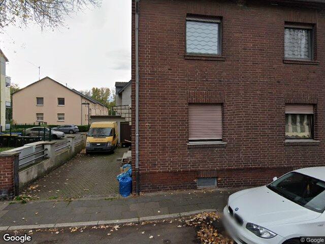 Zwangsversteigerung: Zweifamilienhaus in Hürth, Hürth