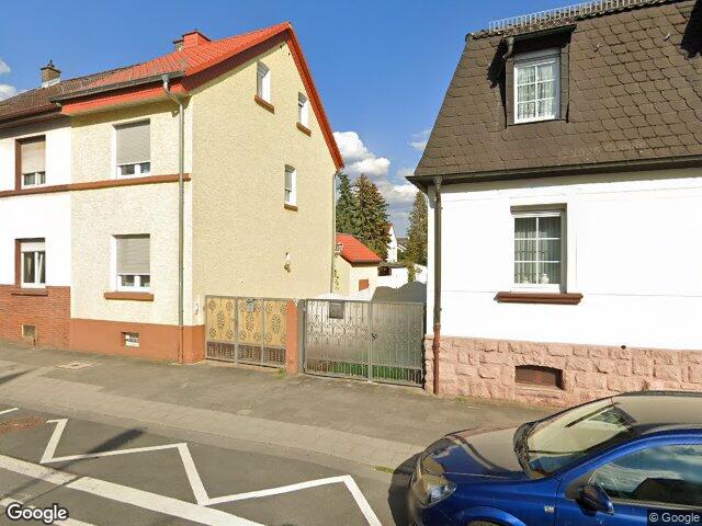 Zwangsversteigerung: Einfamilienhaus, land- und forstwirtschaftlich genutztes Grundstück in Dreieich, Sprendlingen