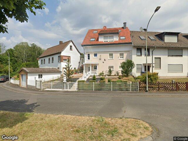 Zwangsversteigerung: Einfamilienhaus in Wöllstadt, Nieder-Wöllstadt