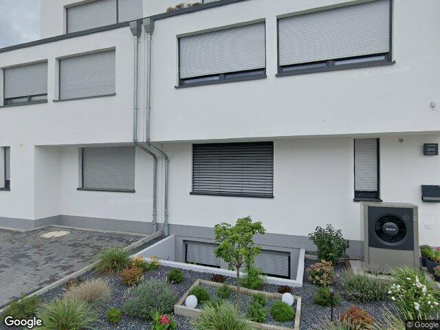 Zwangsversteigerung: Doppelhaushälfte in Neu-Anspach
