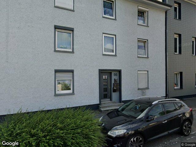Zwangsversteigerung: Eigentumswohnung (1 bis 2 Zimmer), Sondereigentum an einer Wohnung im 1. Obergeschoss rechts mit rd. 36 m² Wohnfläche nebst Kellerraum in Wermelskirchen, Dorfhonnschaft