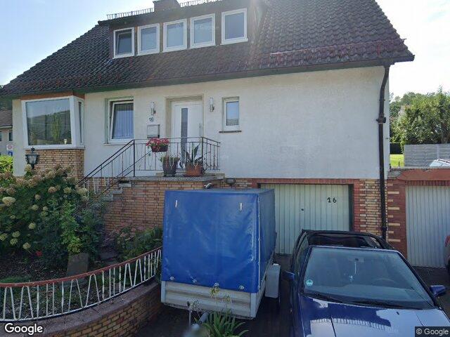 Zwangsversteigerung: Einfamilienhaus, Garage in Rotenburg a.d. Fulda, Braach