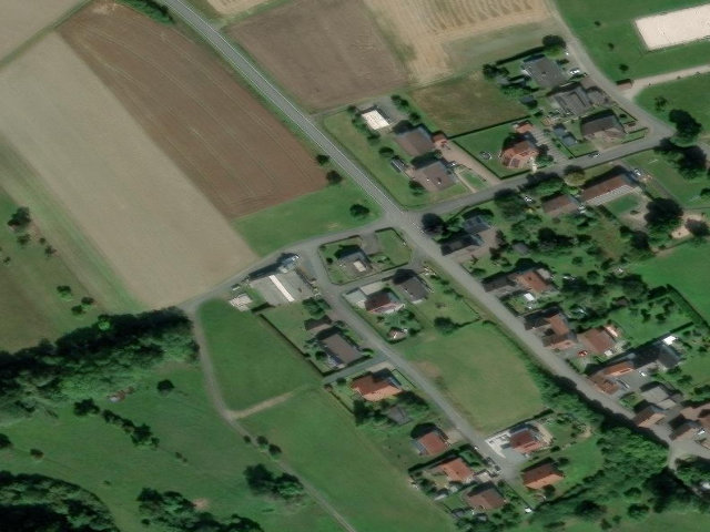 Zwangsversteigerung: Einfamilienhaus in Biedenkopf, Engelbach
