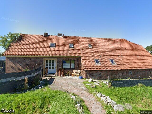 Zwangsversteigerung: Einfamilienhaus, land- und forstwirtschaftlich genutztes Grundstück, (Rohbau) in Wittmund, Isums