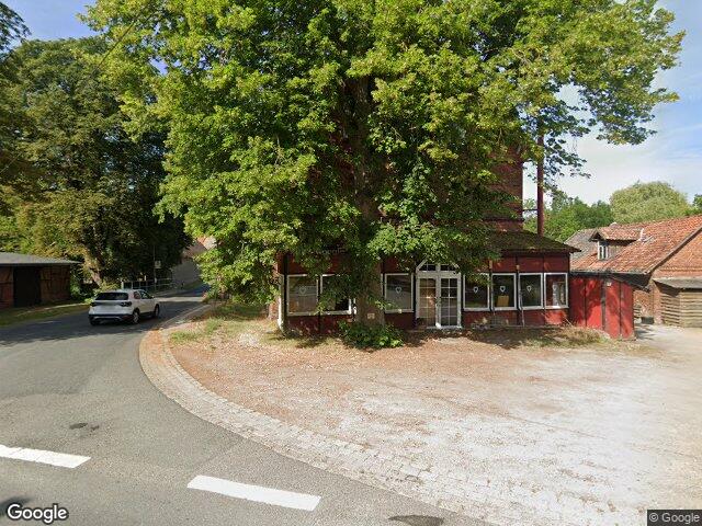 Zwangsversteigerung: Mehrfamilienhaus in Salzhemmendorf, Lauenstein