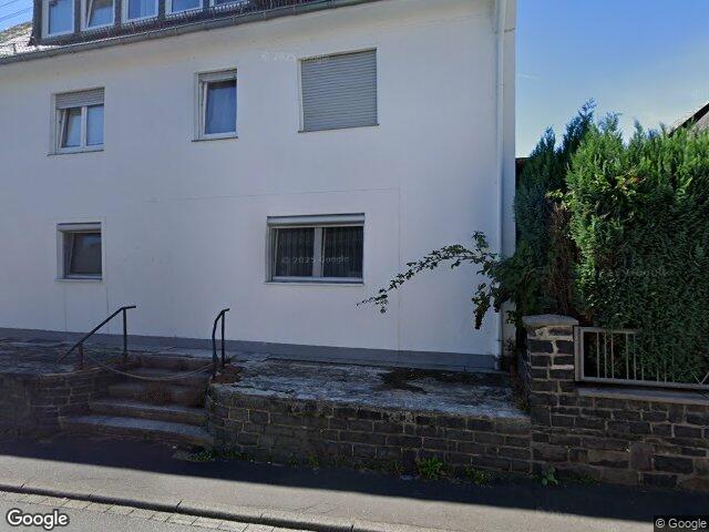 Zwangsversteigerung: Einfamilienhaus in Meudt