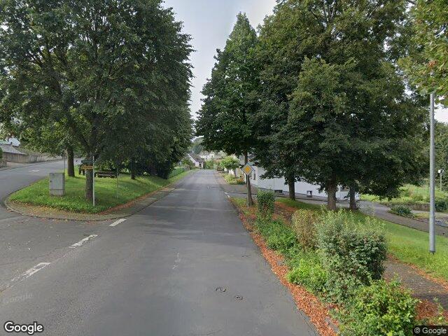 Zwangsversteigerung: Gewerblich genutztes eingeschossiges Objekt in Streithausen