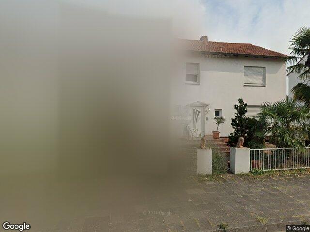 Zwangsversteigerung: Doppelhaushälfte in Ludwigshafen, Friesenheim