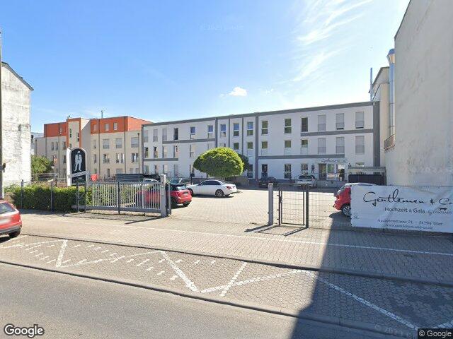 Zwangsversteigerung: Eigentumswohnung (ab 5 Zimmer) in Trier