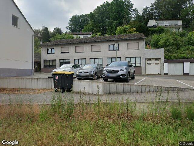 Zwangsversteigerung: Einfamilienhaus, mit ehemaliger KFZ-Werkstatt in Kaiserslautern, Erlenbach