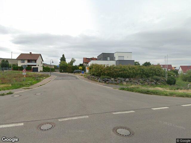 Zwangsversteigerung: Einfamilienhaus in Weisenheim am Berg