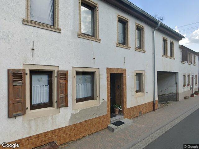 Zwangsversteigerung: Einfamilienhaus in Gaugrehweiler