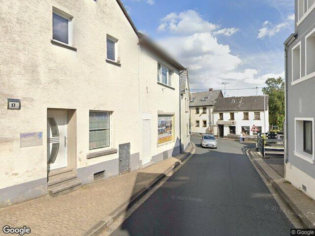 Zwangsversteigerung: Einfamilienhaus in Kempenich