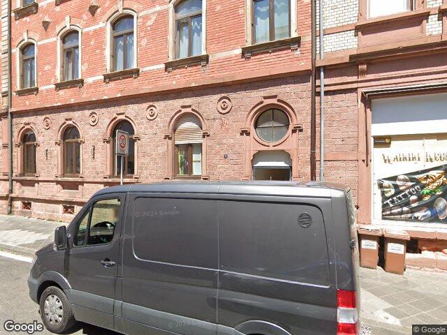 Zwangsversteigerung: Eigentumswohnung (3 bis 4 Zimmer) in Neustadt an der Weinstraße