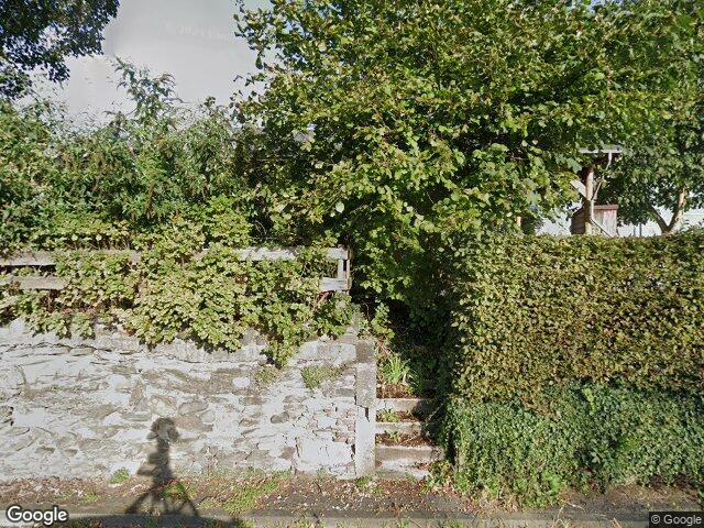Zwangsversteigerung: Einfamilien-Wohnhaus und angrenzende Scheune in Kroppach