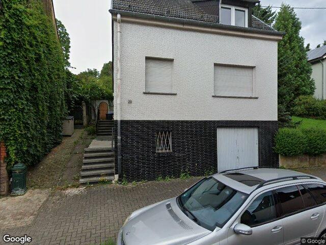 Zwangsversteigerung: Einfamilienhaus in Schiffweiler
