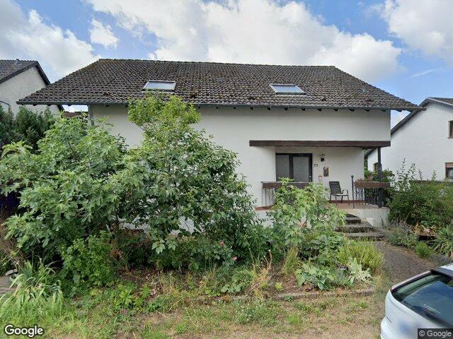 Zwangsversteigerung: Einfamilienhaus mit Garage in Mandelbachtal, Bliesmengen-Bolchen
