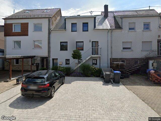 Zwangsversteigerung: Einfamilienhaus in Eppelborn, Humes