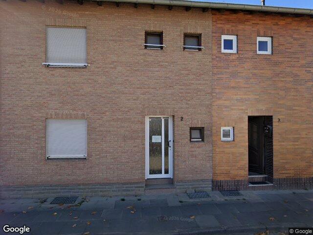 Zwangsversteigerung: Reihenhaus, Einfamilienhaus in Bonn, Villich
