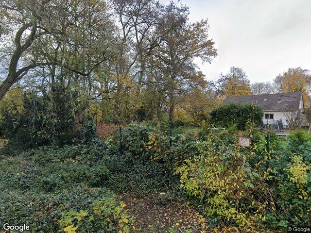 Zwangsversteigerung: Eigentumswohnung (ab 5 Zimmer) in Krefeld, Bockum