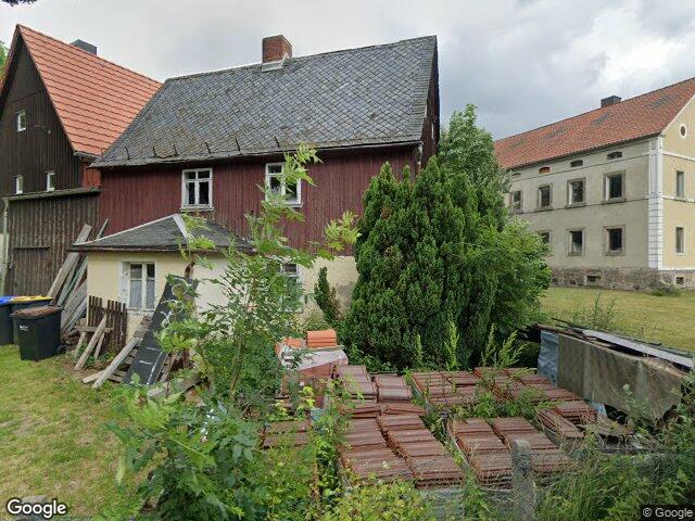 Zwangsversteigerung: Einfamilienhaus, Bauerngehöft in Klingenberg-Colmnitz