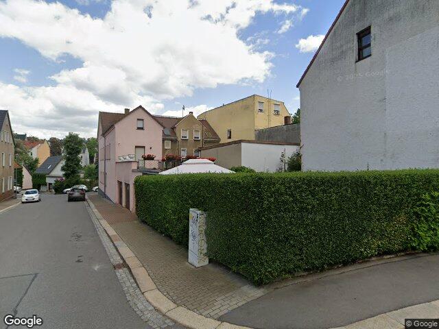 Zwangsversteigerung: Mehrfamilienhaus in Werdau
