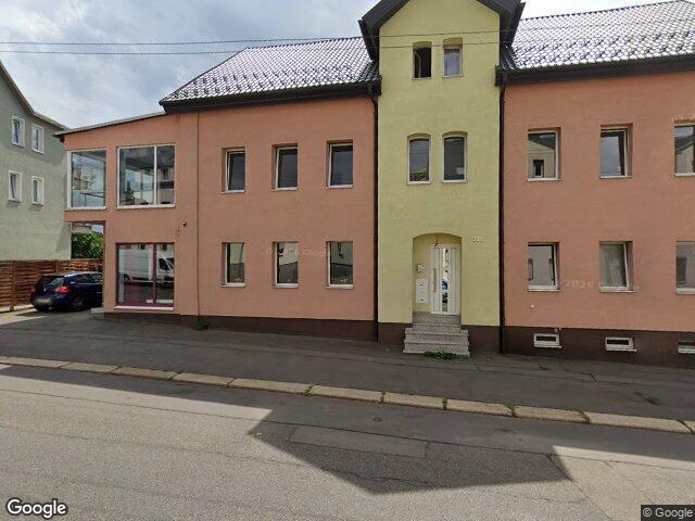 Zwangsversteigerung: Mehrfamilienhaus in Chemnitz