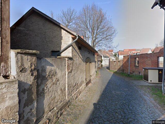 Zwangsversteigerung: Einfamilienhaus, Zweifamilienhaus in Blankenburg, OT Derenburg